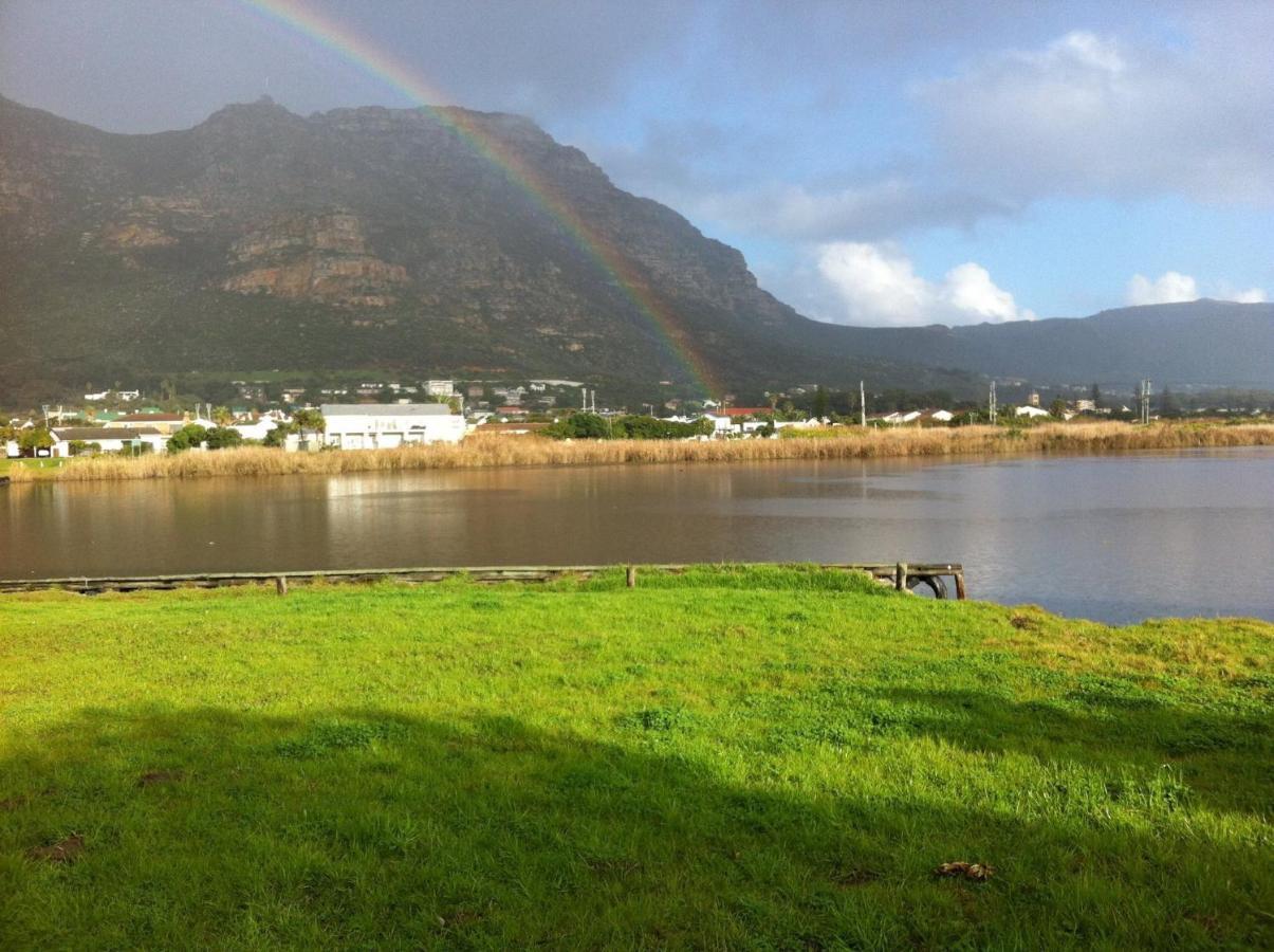 The Speckled Egg, 4 Promenade Rd, Lakeside, Cape Town Exterior foto